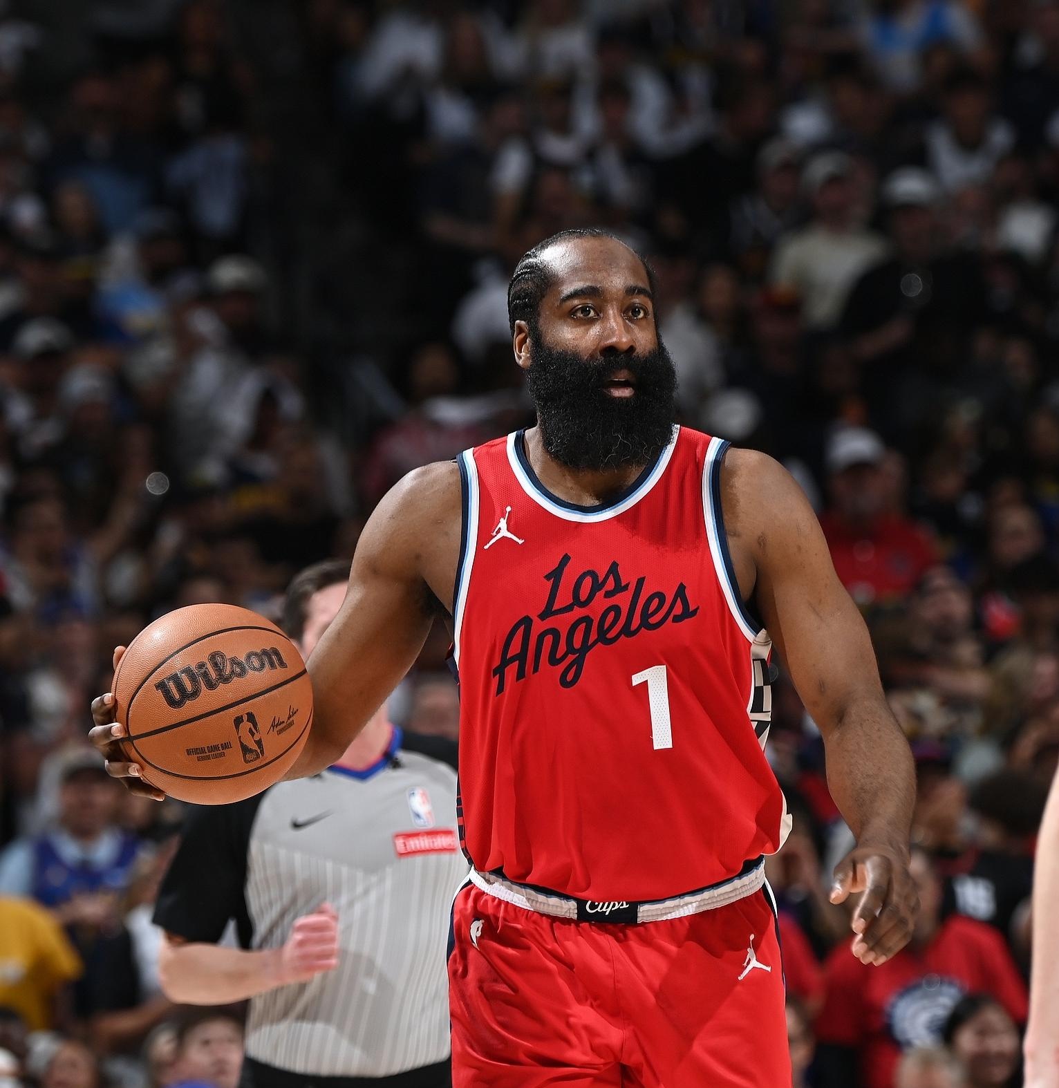 冲刺阶段洛杉矶快船调整名单以备英超,篮板制胜环节打磨,目标明确,身体对抗强度拉满(金州勇士vs洛杉矶快船) 冲刺阶段洛杉矶快船调整名单以备英超,篮板制胜环节打磨,目标明确,身体对抗强度拉满(金州勇士vs洛杉矶快船)