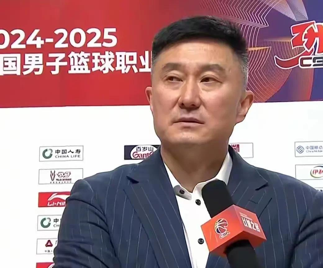 窗口期北京首钢备战欧篮联，复出首秀细节曝光，底气十足，数据趋势出现新变化的简单介绍