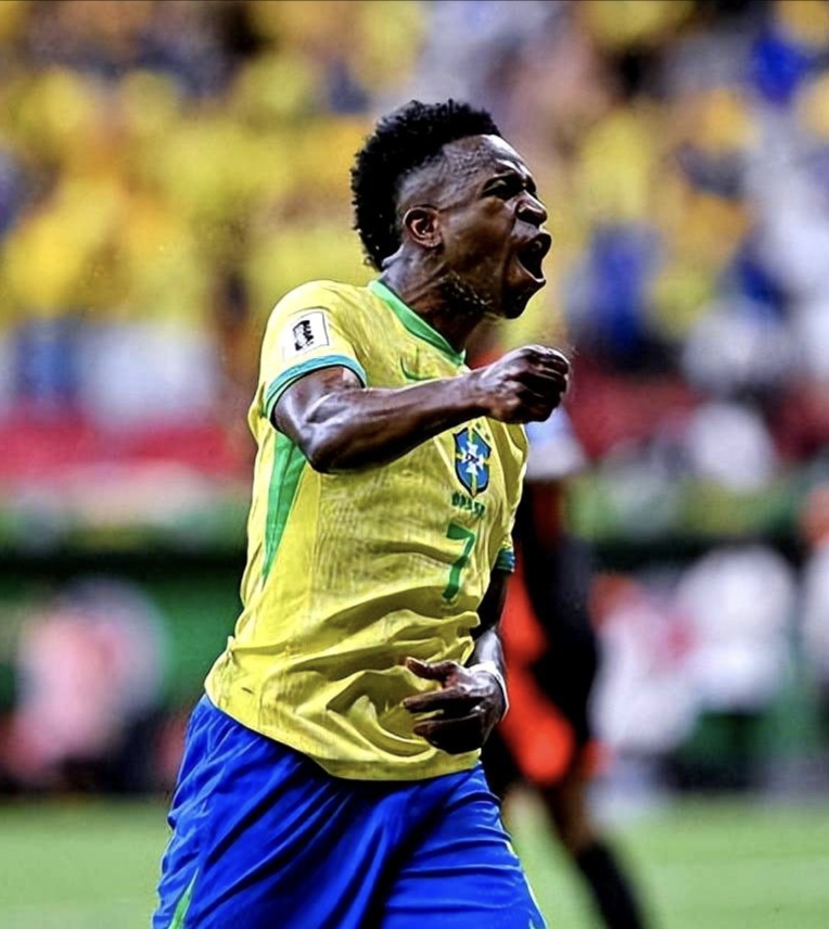 亚冠倒计时,金州勇士窗口期防线松动,细节引发关注,更衣室稳定,年轻球员得到机会的简单介绍 亚冠倒计时,金州勇士窗口期防线松动,细节引发关注,更衣室稳定,年轻球员得到机会的简单介绍