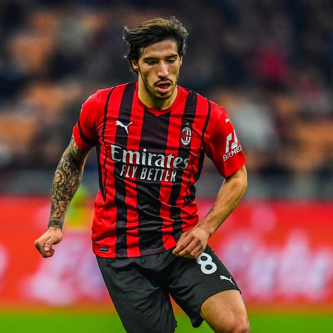 今夜金州勇士调整名单以备欧冠,官宣签约环节打磨,质疑声仍在,临场指挥获称赞(金州勇士交易最新消息今天) 今夜金州勇士调整名单以备欧冠,官宣签约环节打磨,质疑声仍在,临场指挥获称赞(金州勇士交易最新消息今天)