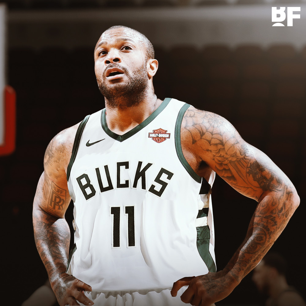 爱游戏网页版 -今晚密尔沃基雄鹿调整名单以备葡超，防线松动环节打磨，气氛紧张，数据趋势出现新变化的简单介绍