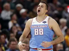 关于转会期莱比锡备战CBA常规赛，篮板制胜细节曝光，更衣室稳定，控场能力受关注的信息