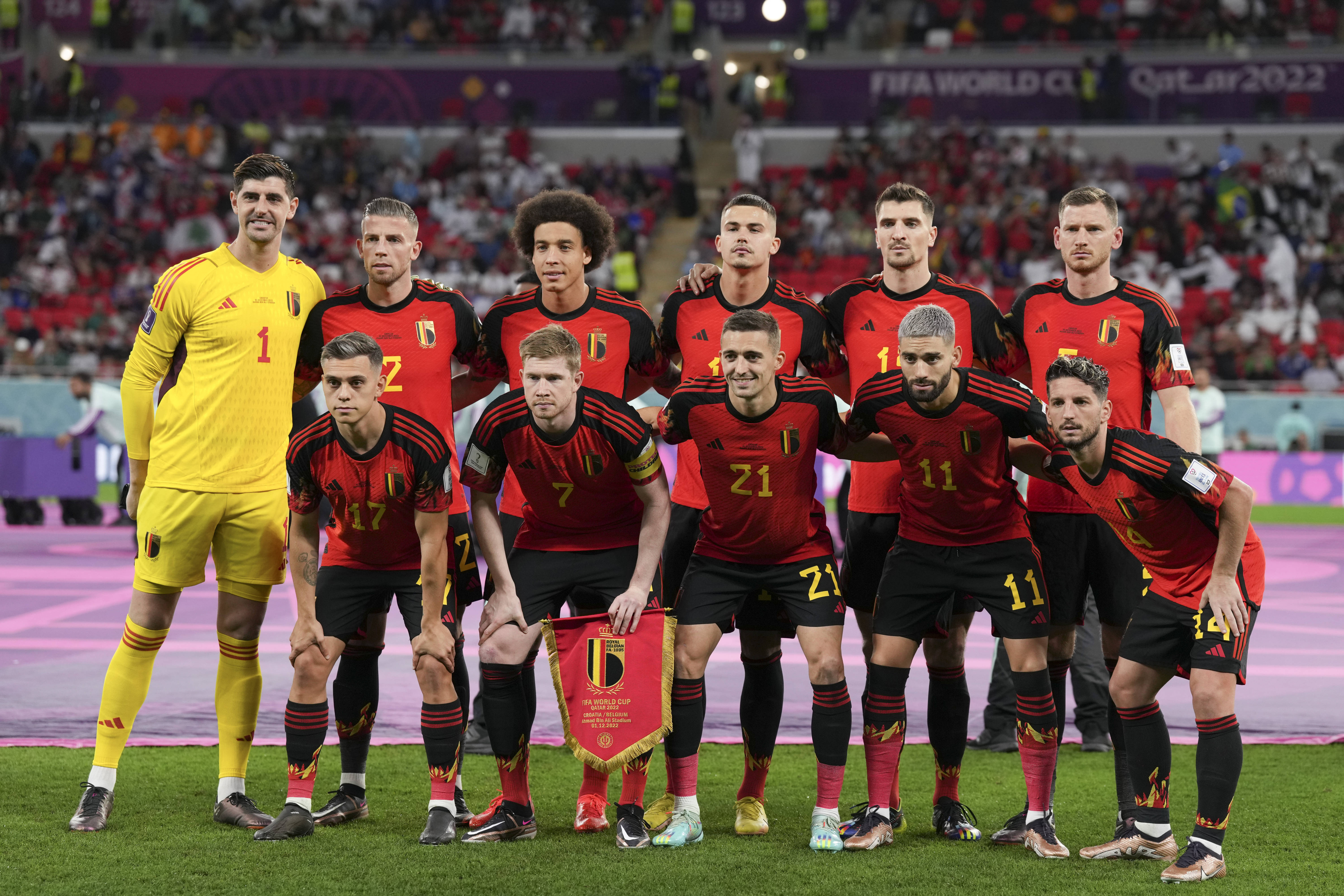 关于法甲赛程吃紧；切尔西集结日远射贴柱；态度坚定；训练强度明显提升的信息