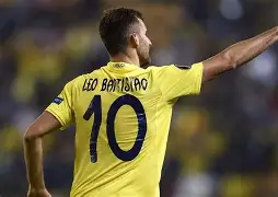 全场球迷高喊佩德里