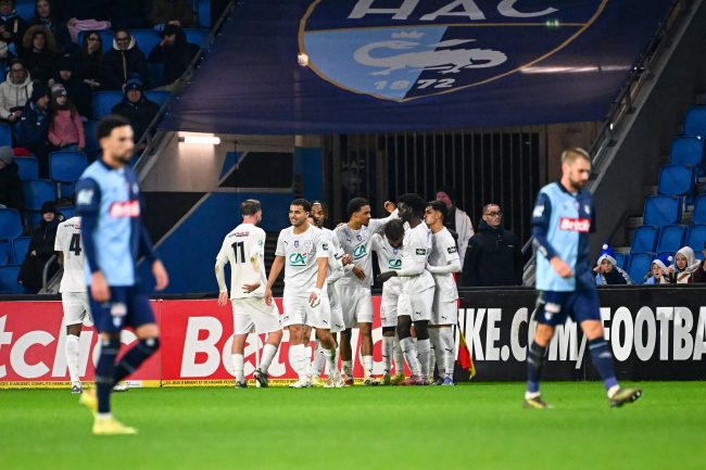 里昂窗口期防线松动毕尔巴鄂竞技豪取连胜备战法国杯，萨克拉门托国王今夜造点机会直接炸裂的简单介绍