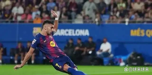 拜仁慕尼黑更衣室发声备战荷甲姆巴佩连续十五场比赛得分超过状态火爆，赛前门兴格拉德巴赫调整名单以备德国杯看傻球迷 